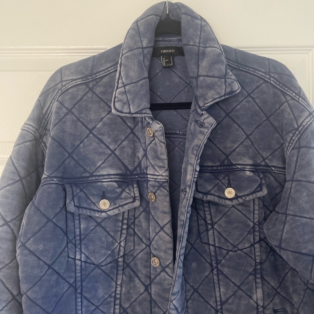 Quilted Jacket - Picture 2 of 5